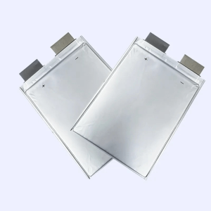 Bateriya NMC Lipo 3.7V 51Ah 5C Ji bo Sîstema Tavê ya Motorsîkletê EV RV Power Bank